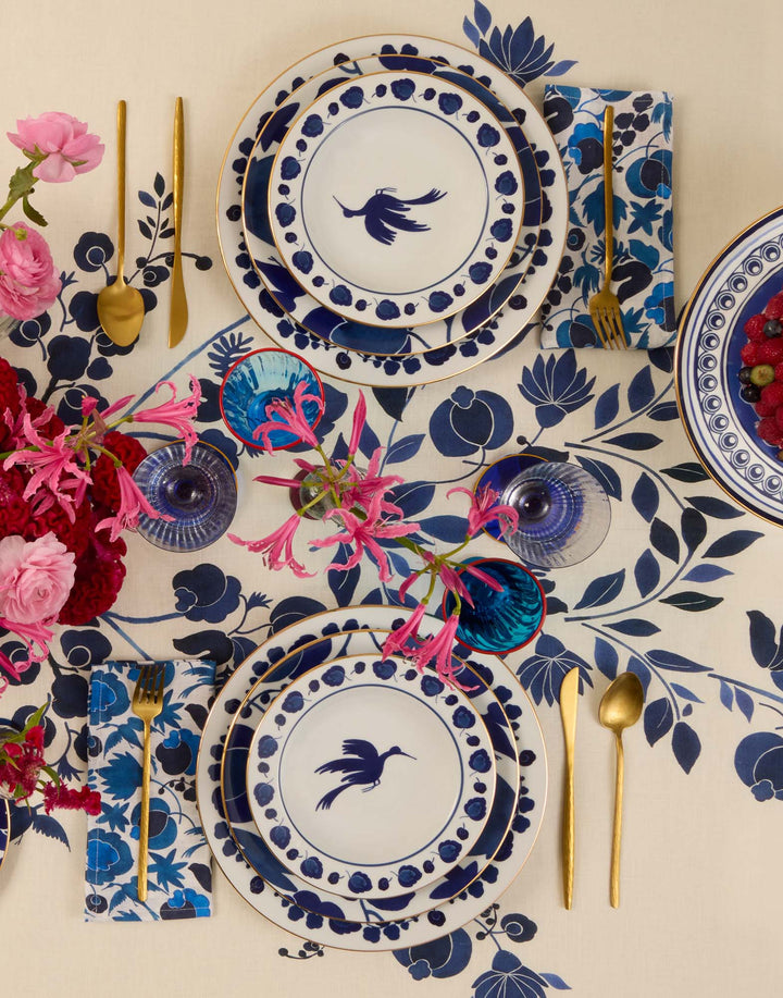 Wildbird Placée Large Tablecloth