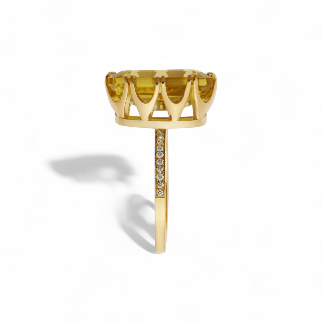 Oblong Crown Solitaire Lemon Topaz