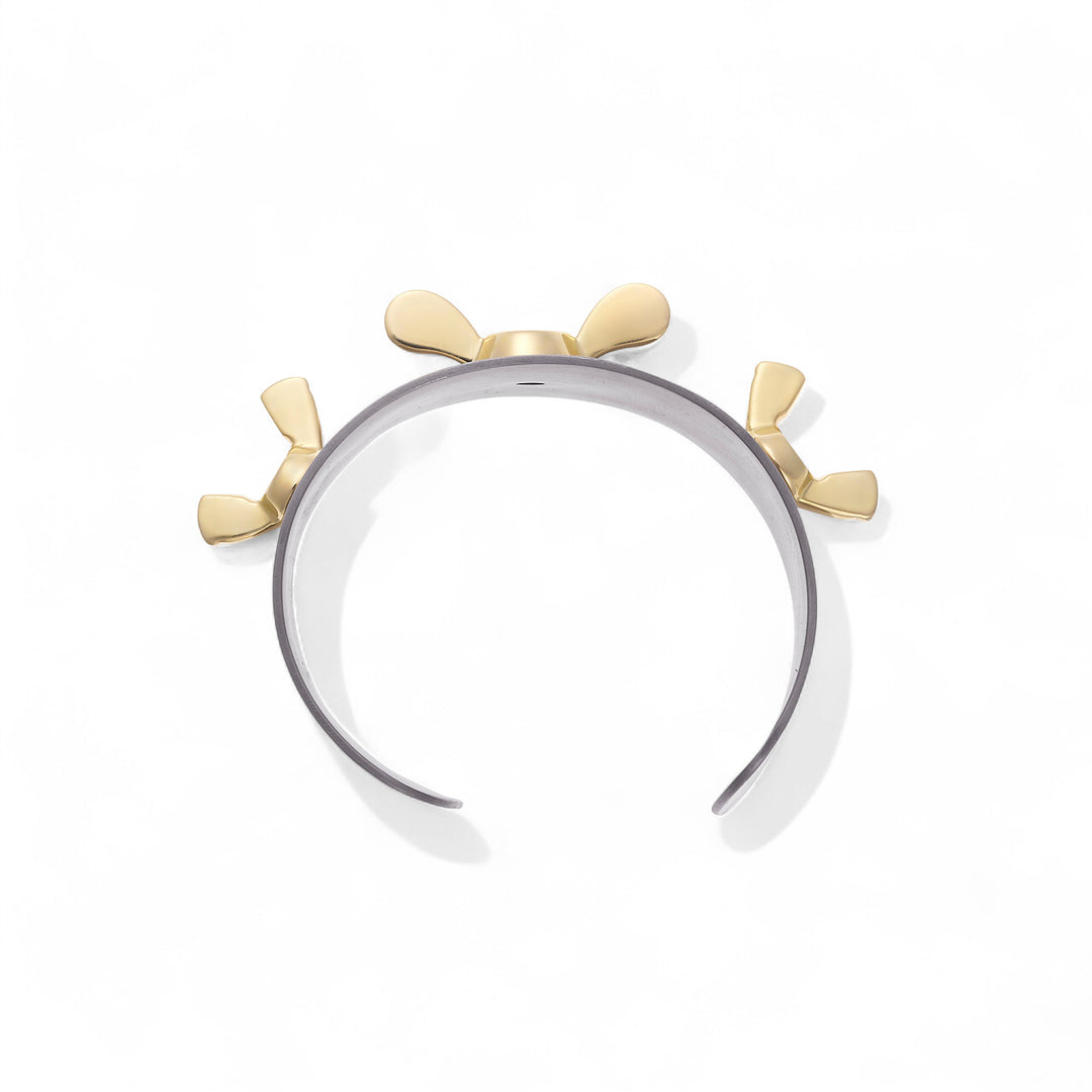 18k Gold Butterfly Screw Cuff