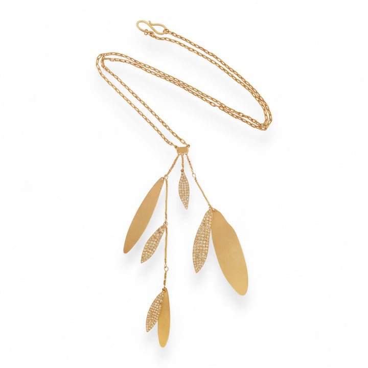 Falling Leaves Lariat