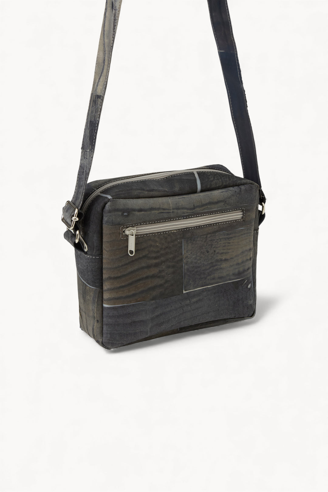 Raw Leather Grey Cube Pocket Bag