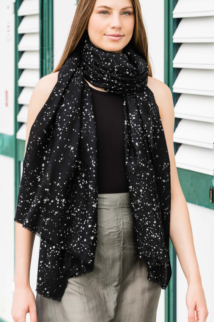Bergamotto 172 Black Scarf