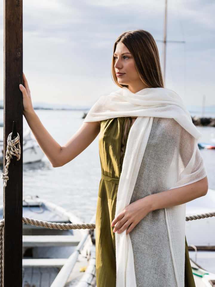 Amarena 174 Cream Scarf