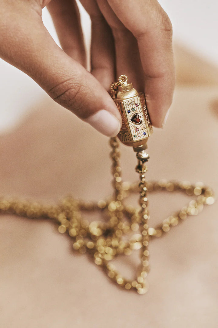 Locket Love You - Ileana Makri