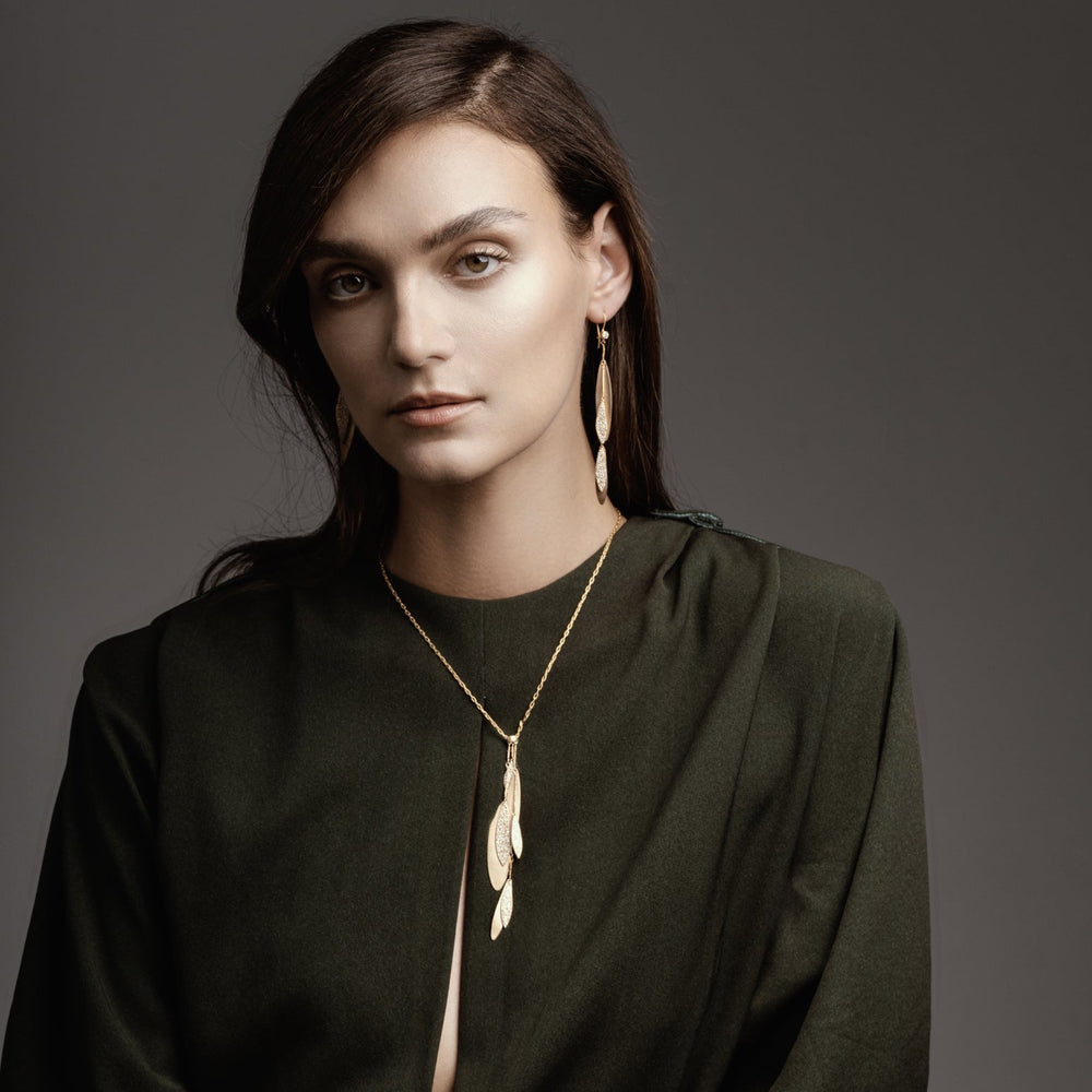 Falling Leaves Lariat - Ileana Makri