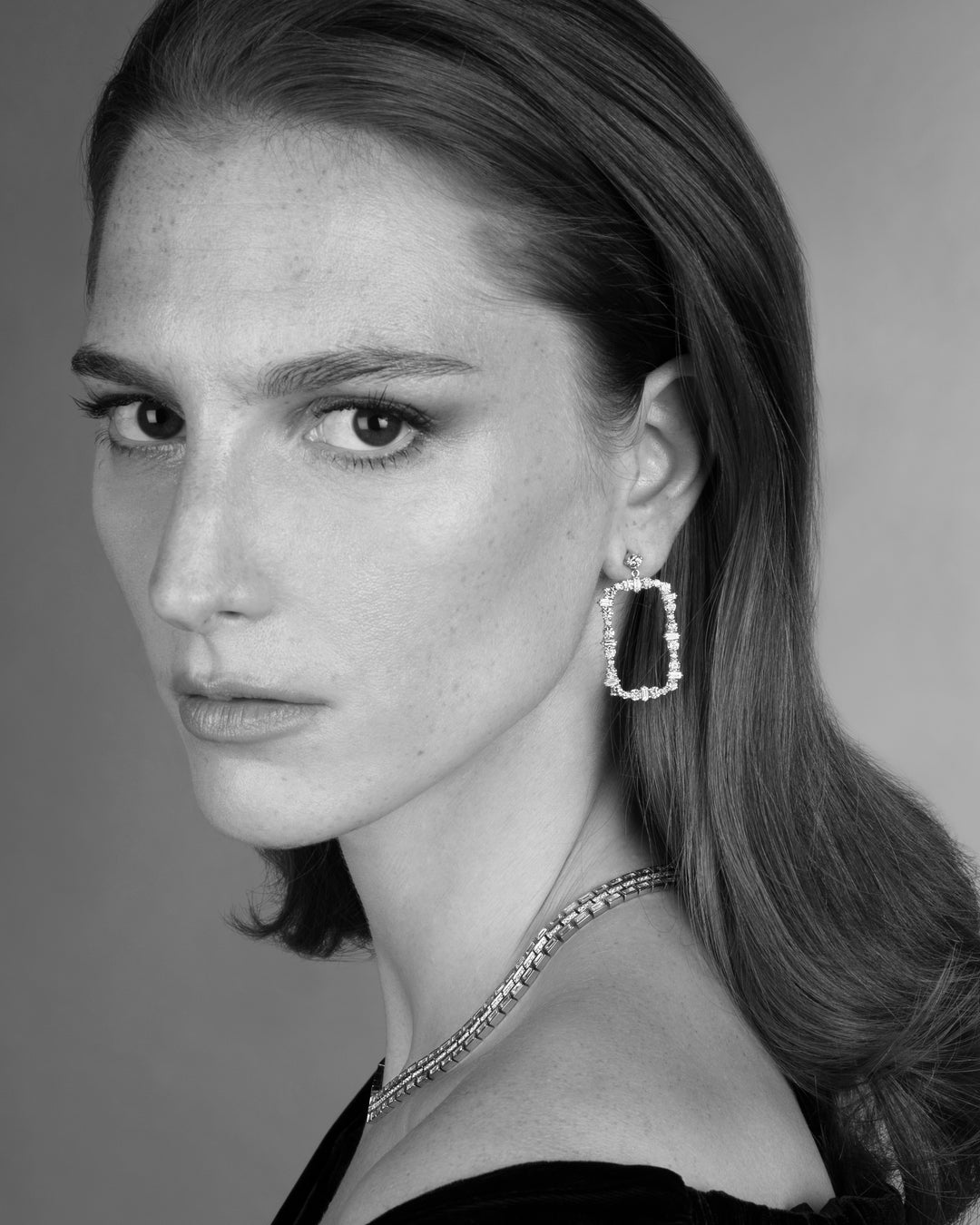 Rivulet Flow White Diamond Earrings