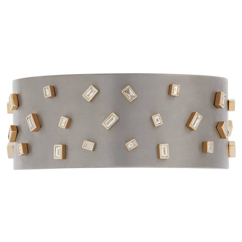 Baguette Sprinkles Titan Cuff Y - D - TITANIUM - Ileana Makri