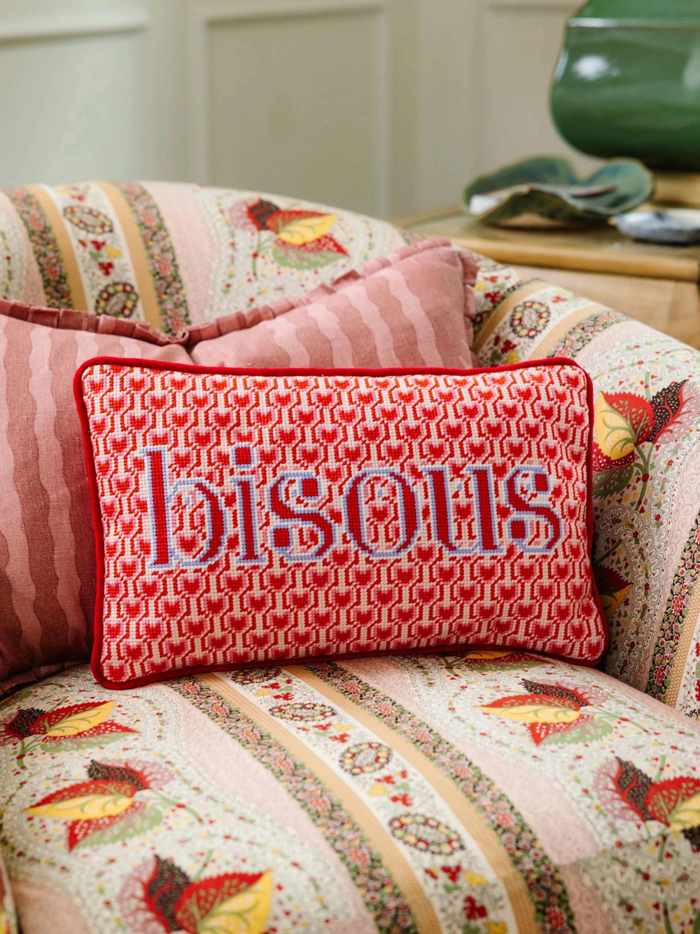Bisous - Furbish - Ileana Makri
