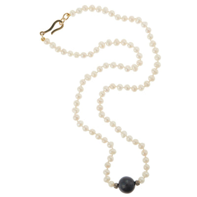 Black Ball & Pearl Necklace (45cm) - Globetrotter - Ileana Makri store