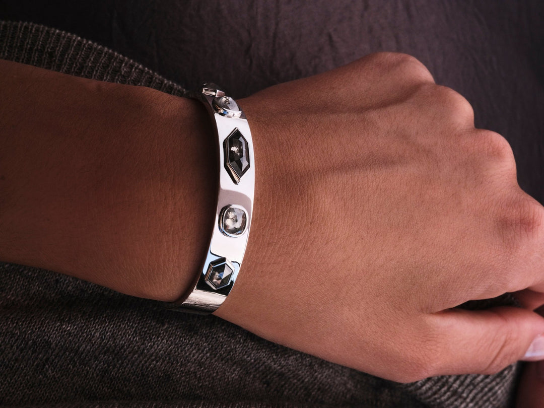 Celeste Diamond Bangle Bracelet - Fête - Ileana Makri