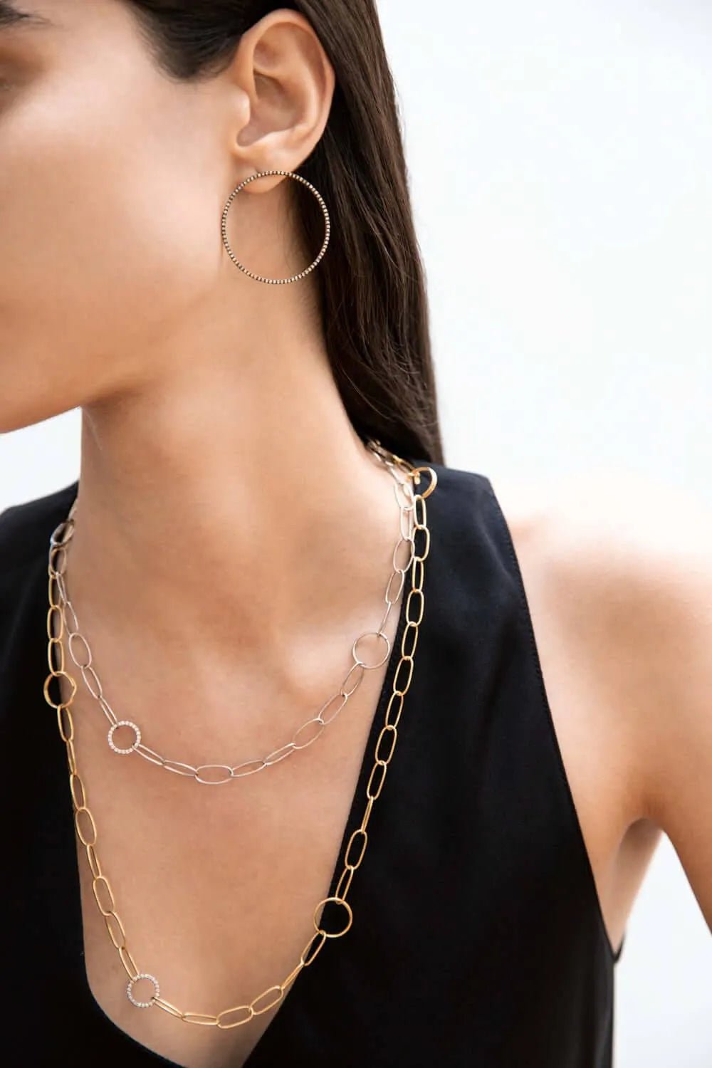 Ceremony Hoops Y - OXS - CHD - Queen - Ileana Makri
