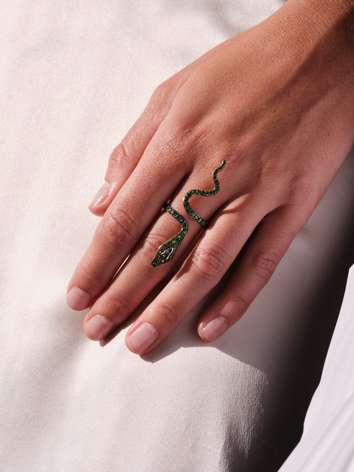 Cobra Tsavorite Ring - SNAKES - Ileana Makri