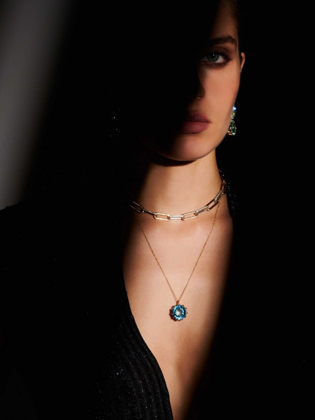 Crown Pendant Blue Topaz - Crown - Ileana Makri