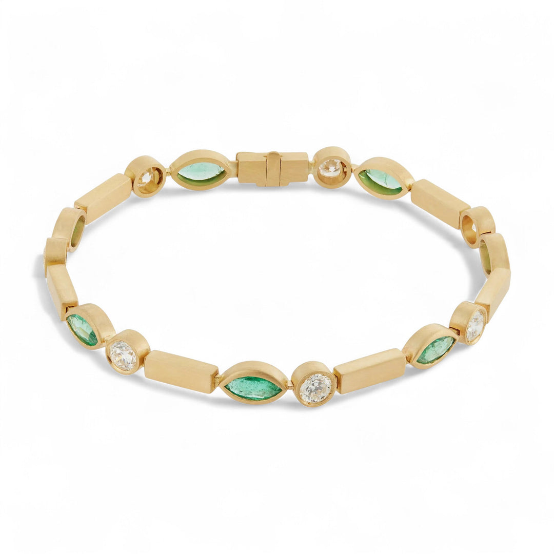 Emerald Navette Stream Bracelet Y - Em - D - Cascade - Ileana Makri