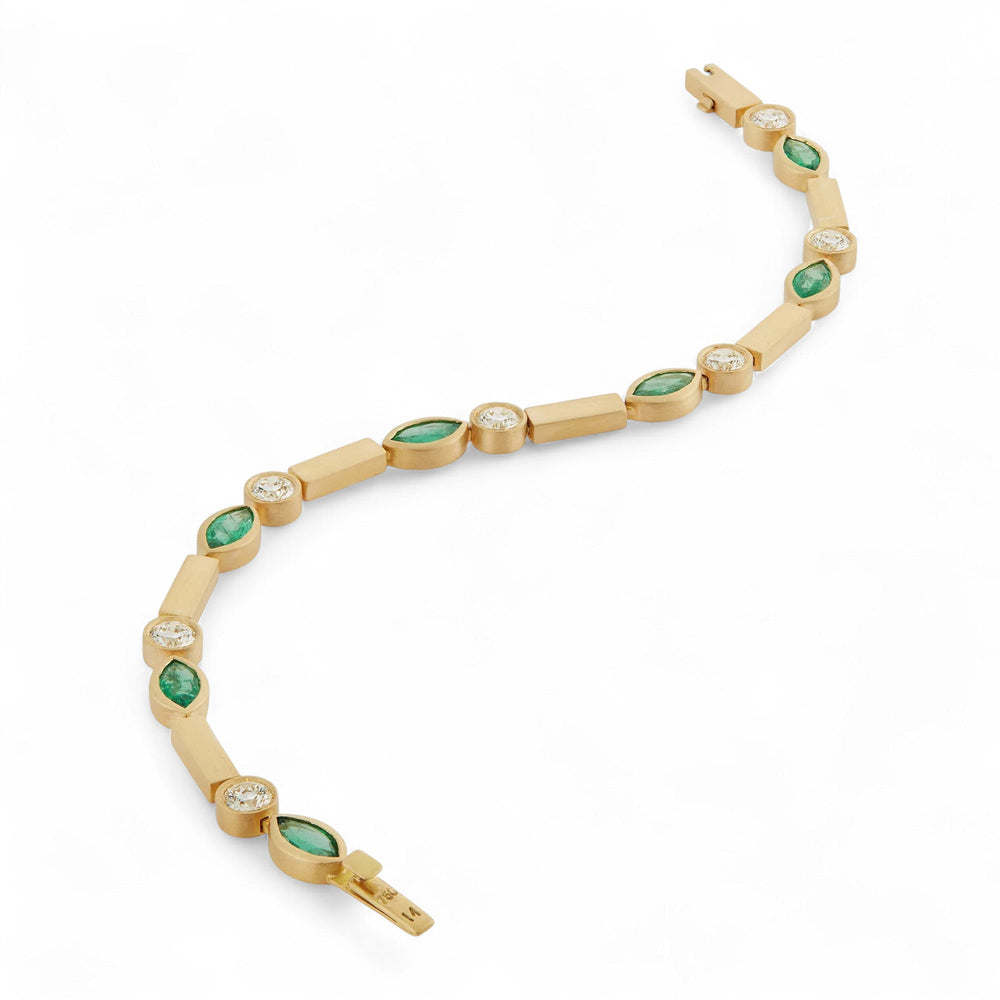 Emerald Navette Stream Bracelet Y - Em - D - Cascade - Ileana Makri
