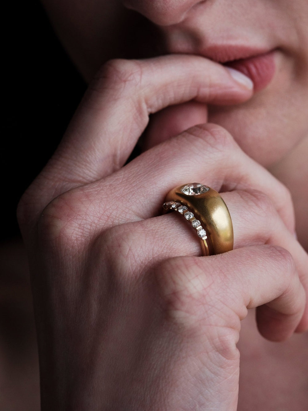 Floating Diamond Ring - Classic - Ileana Makri