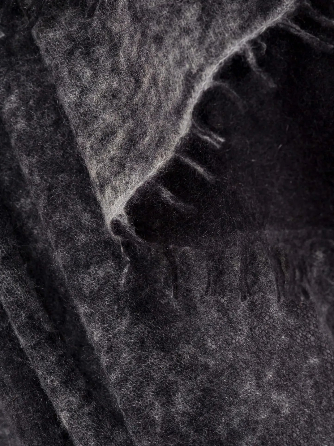Giuni / 136 Black - Dianora Salviati - Ileana Makri