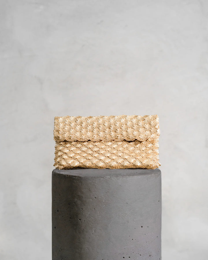 Seashell Clutch Gold