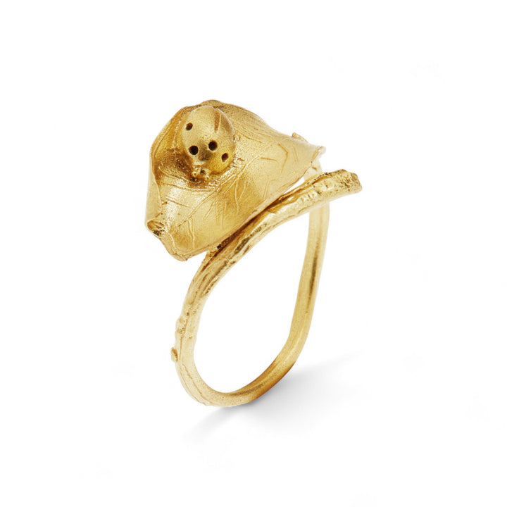 Ladybird on Leaf Ring - Joanna Peters - Ileana Makri