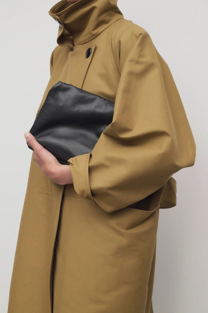 Large Bourse Clutch in Black Leather - The Row - Ileana Makri