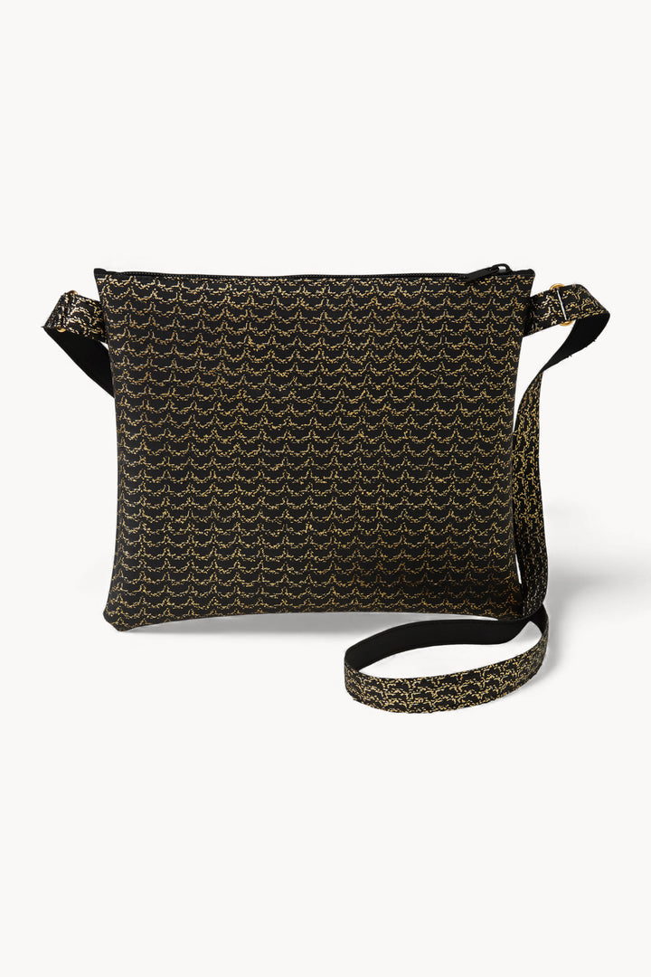 Large Pocket Bag in Gold Knit