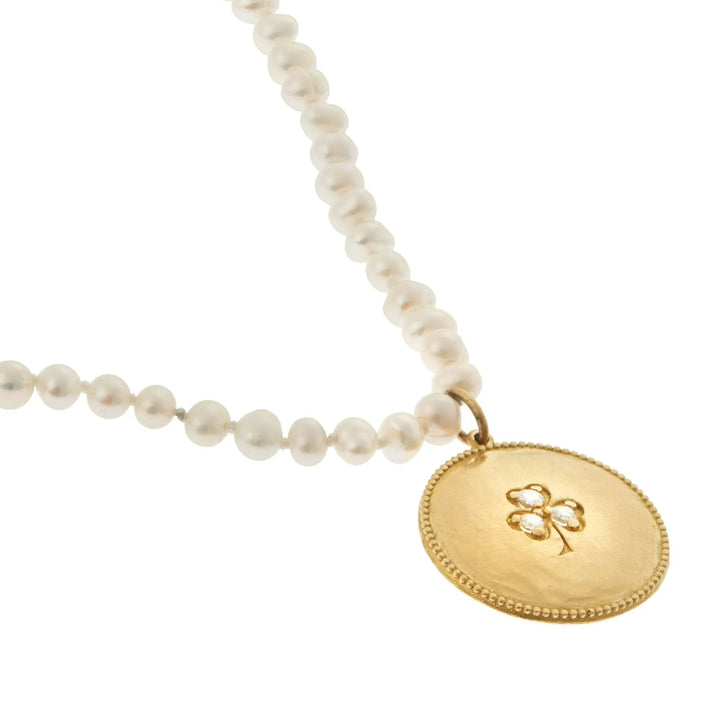 Lucky Clover Pearl Necklace (40cm) - SYMBOLS - Ileana Makri