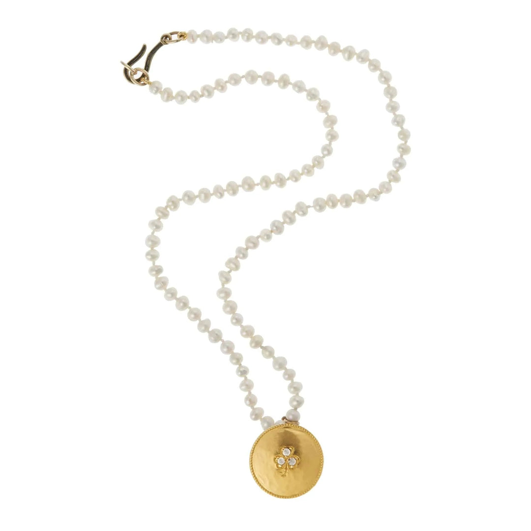 Lucky Clover Pearl Necklace (40cm) - SYMBOLS - Ileana Makri