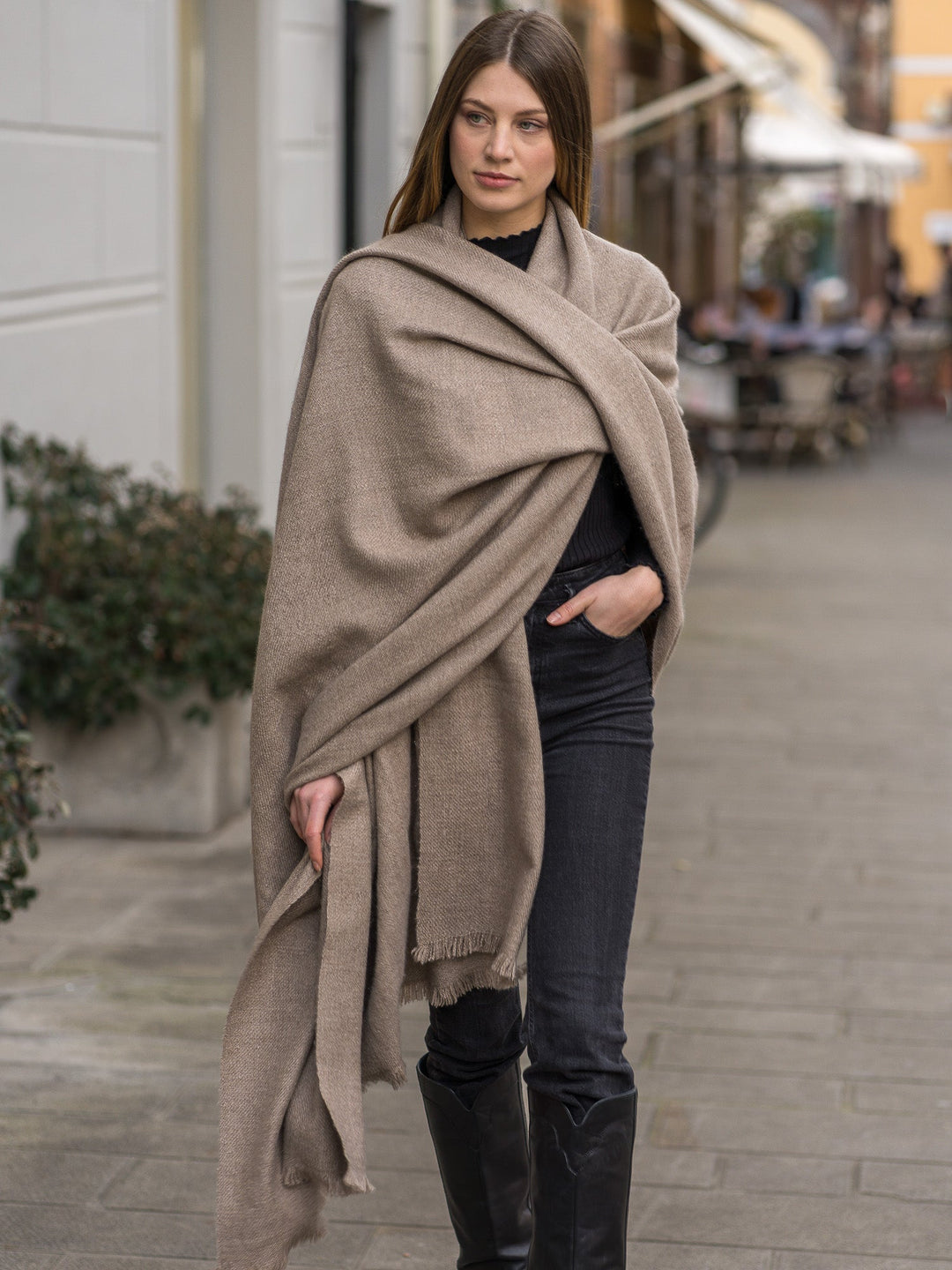 Mia Cashmere Blanket Beige - Dianora Salviati - Ileana Makri