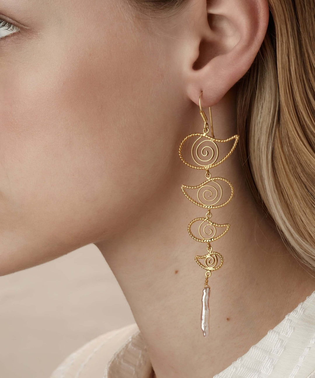 Niove Earrings - IM x Zeus & Dione - Ileana Makri
