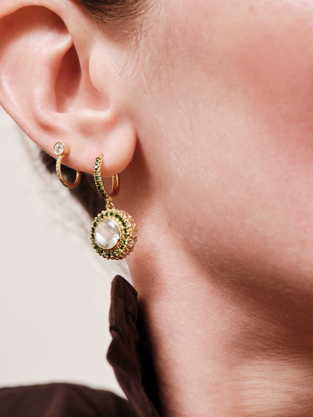 Pavè Diamond Orbit Mini Hoops Y - D - Classic - Ileana Makri
