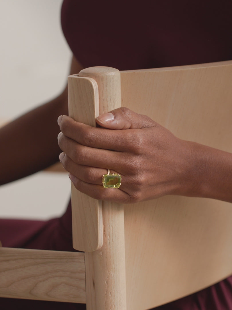 Oblong Crown Solitaire Lemon Topaz
