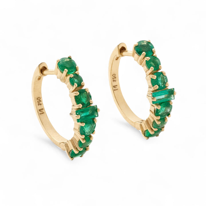 Round Rivulet Emerlad Hoops