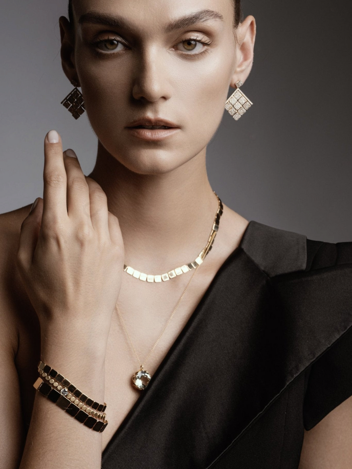 Single Diamond Ripple Bracelet Y - D - Cascade - Ileana Makri