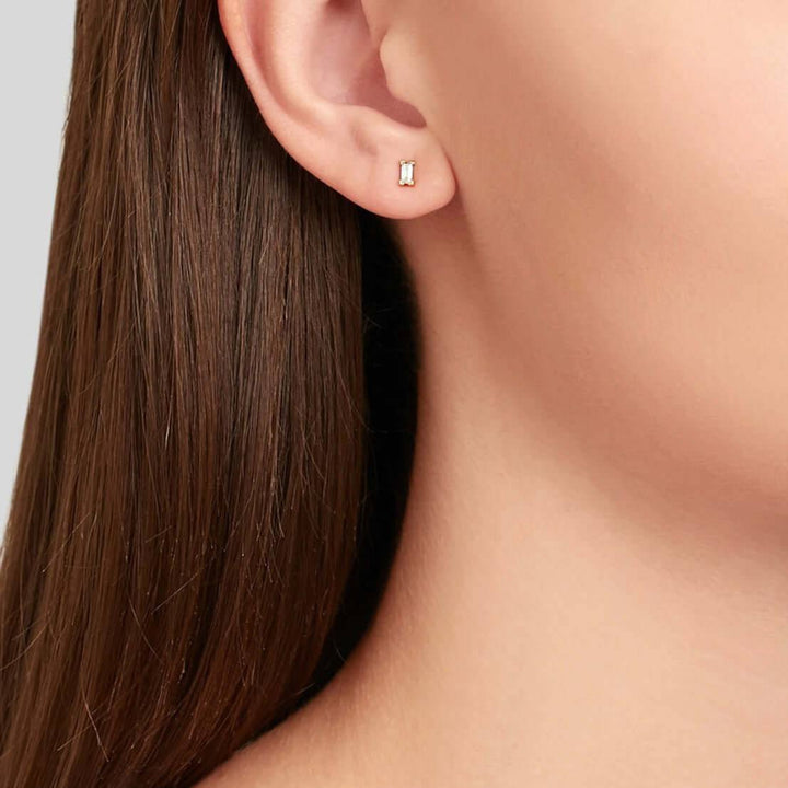 Single Diamond Studs - Baguette - Ileana Makri