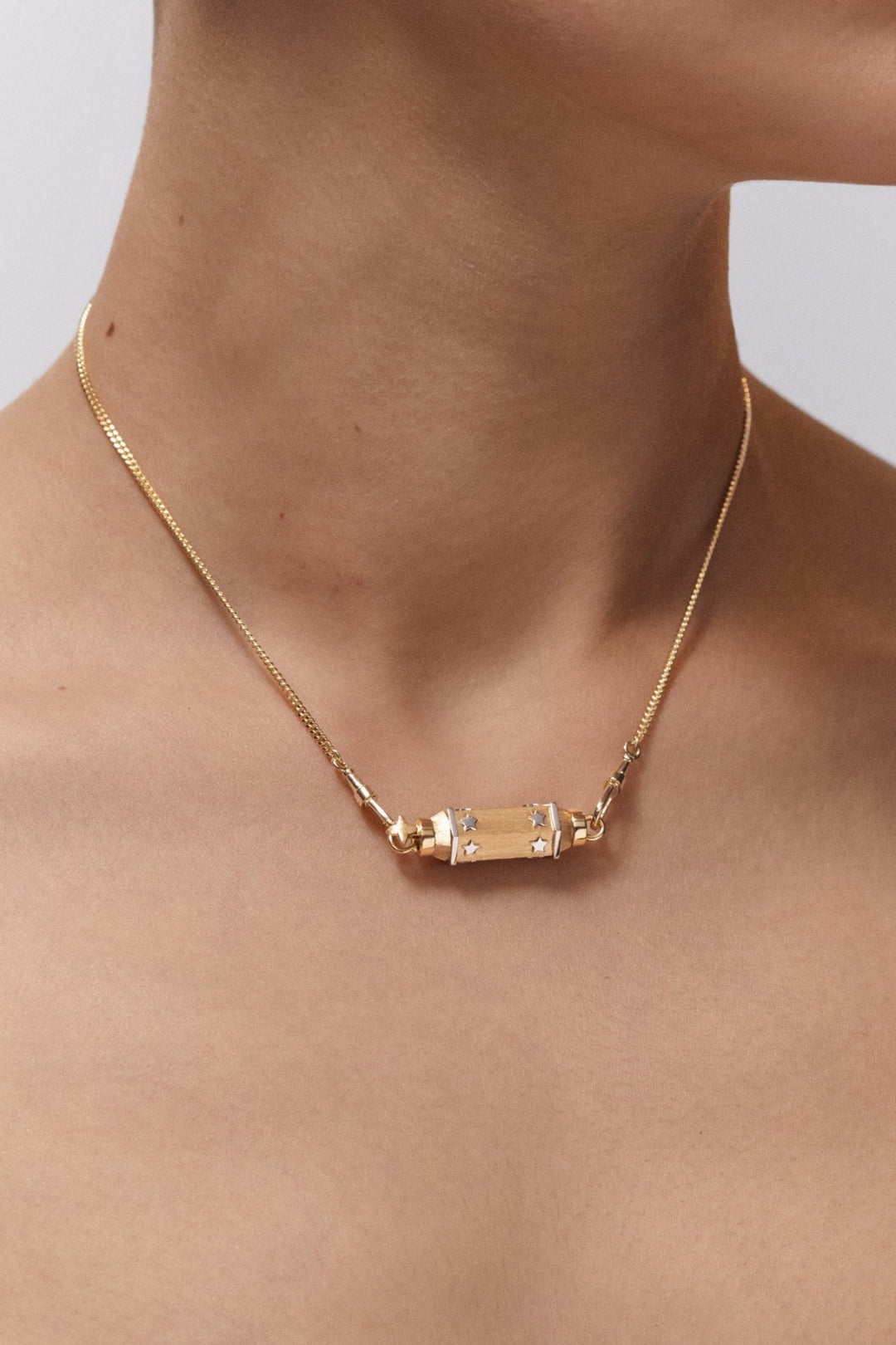Star Baby locket Necklace (37cm) - Marie Lichtenberg - Ileana Makri