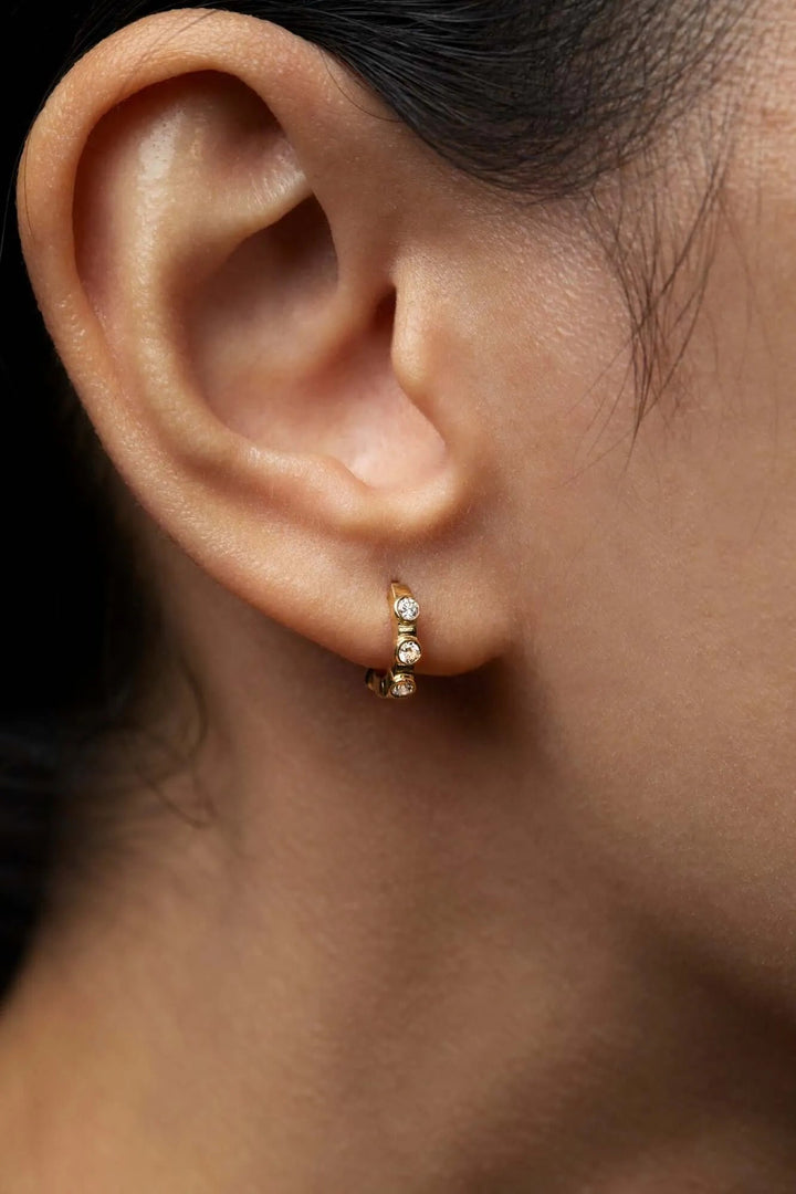 Stepping Stone Midi Hoops Y - D - EM - Cascade - Ileana Makri
