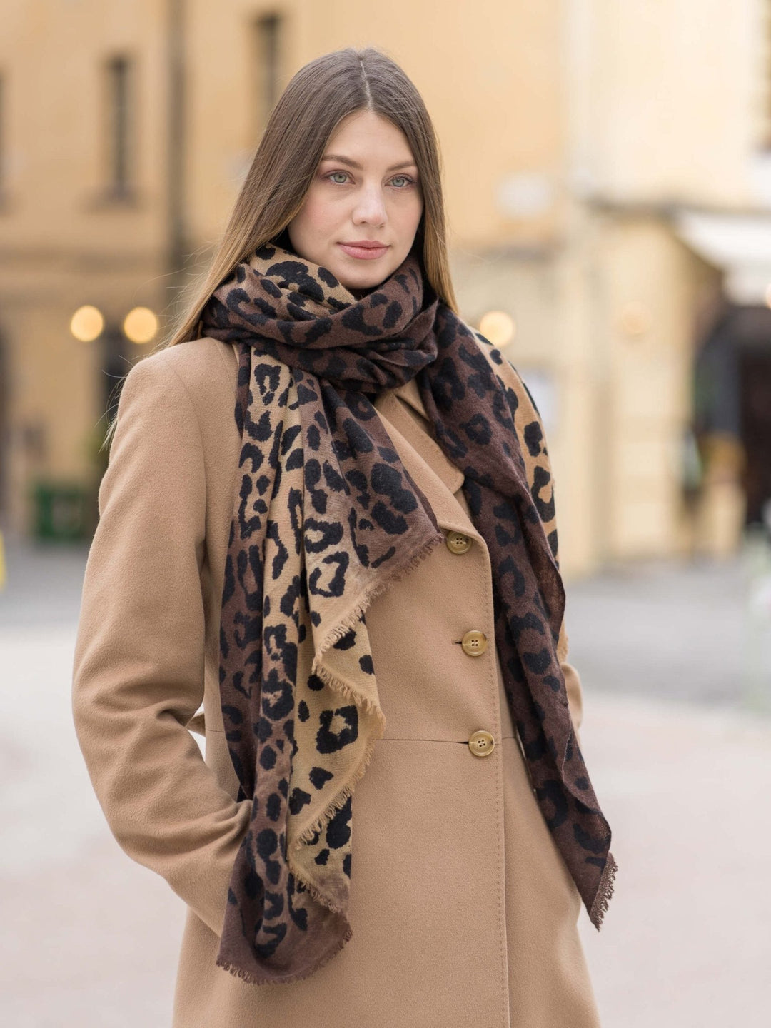 Suvereto 219 Brown - Dianora Salviati - Ileana Makri