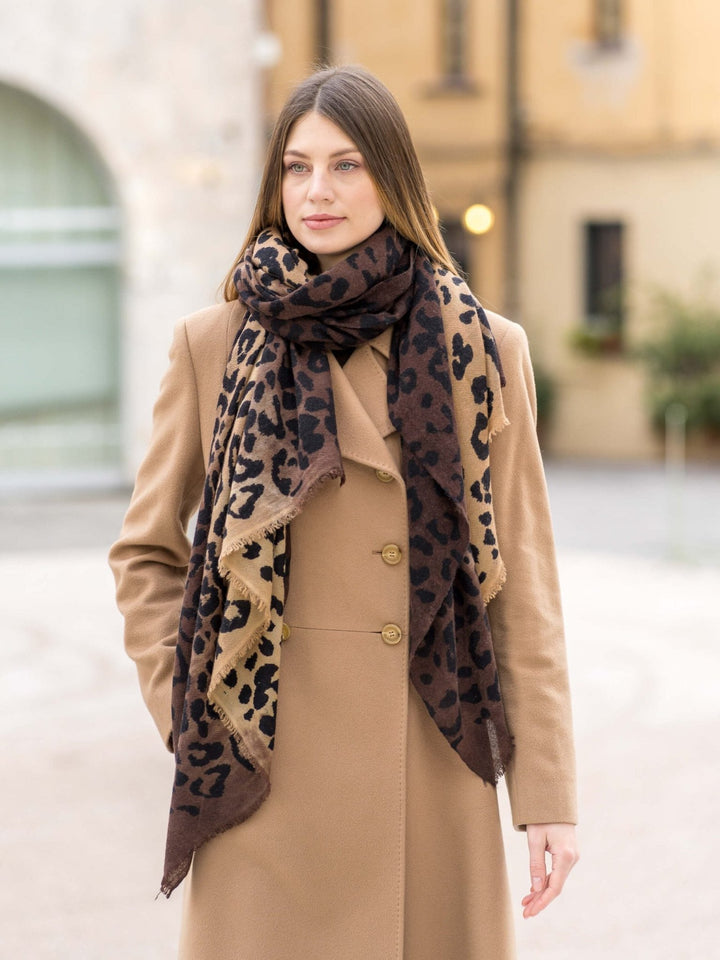 Suvereto 219 Brown - Dianora Salviati - Ileana Makri
