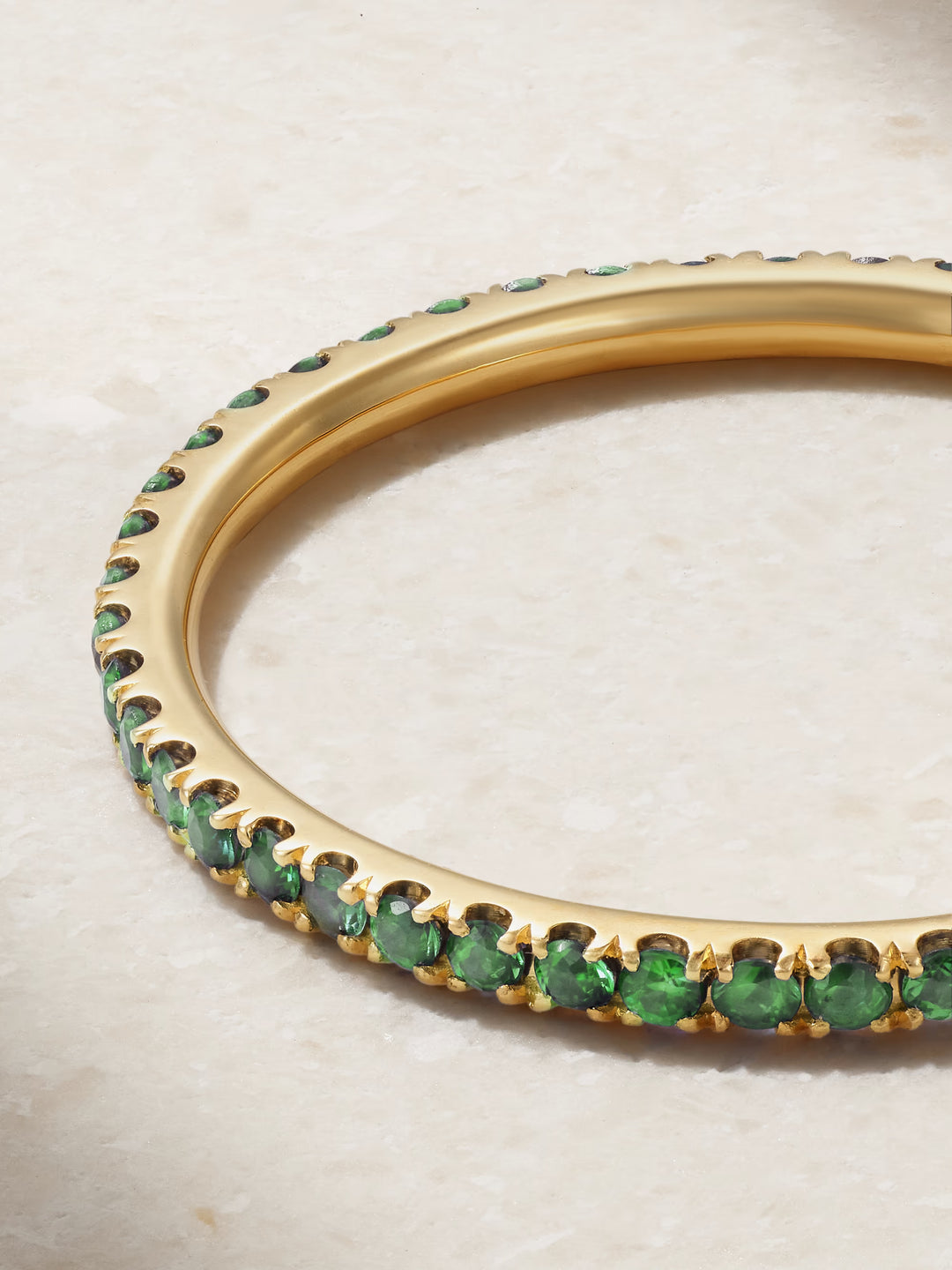 Tsavorite Thread Band