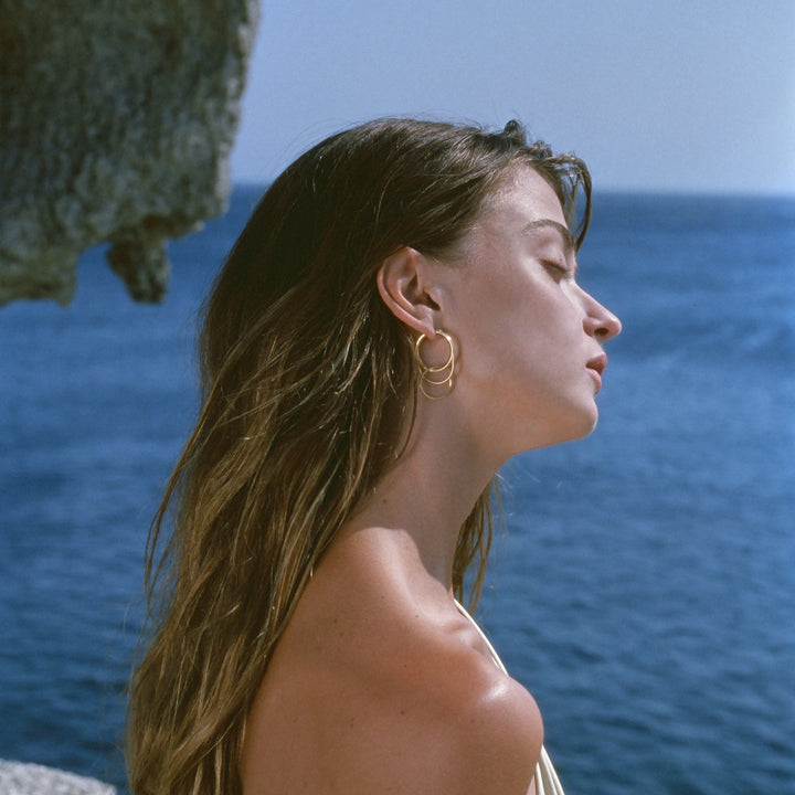 Twinkler Looped Hoops YG - Maggoosh - Ileana Makri